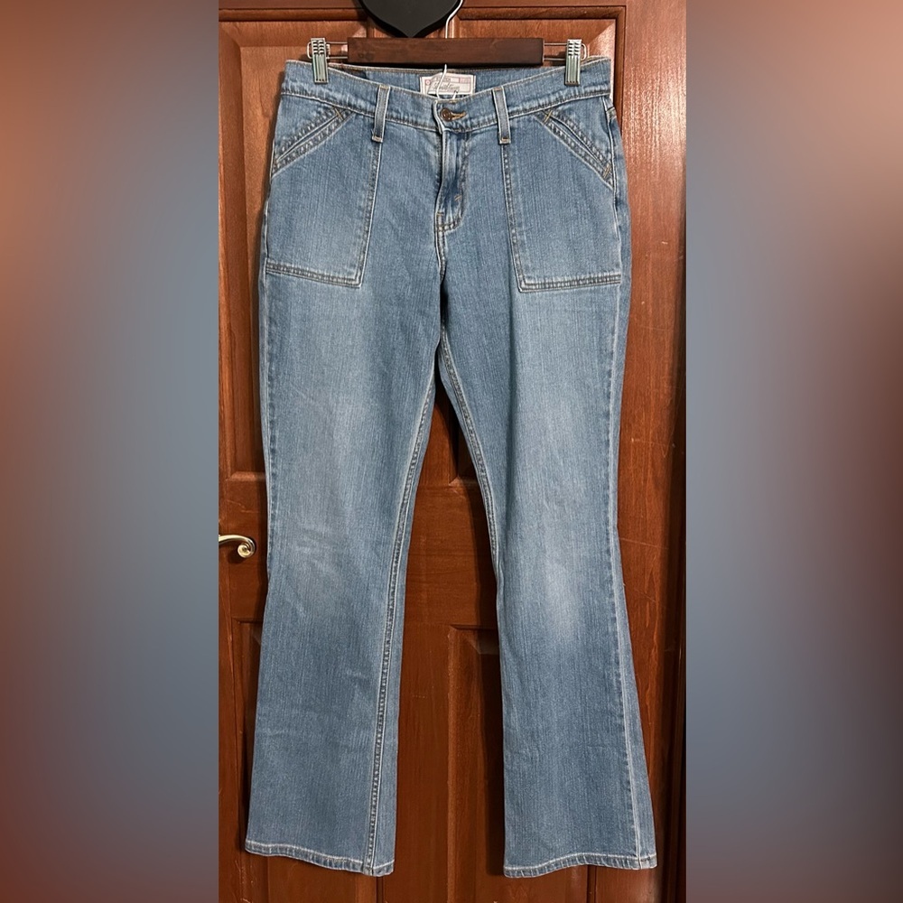 Signature Levi Strauss Stretch Bootcut Jeans Womens Size 6 - Picture 1 of 3